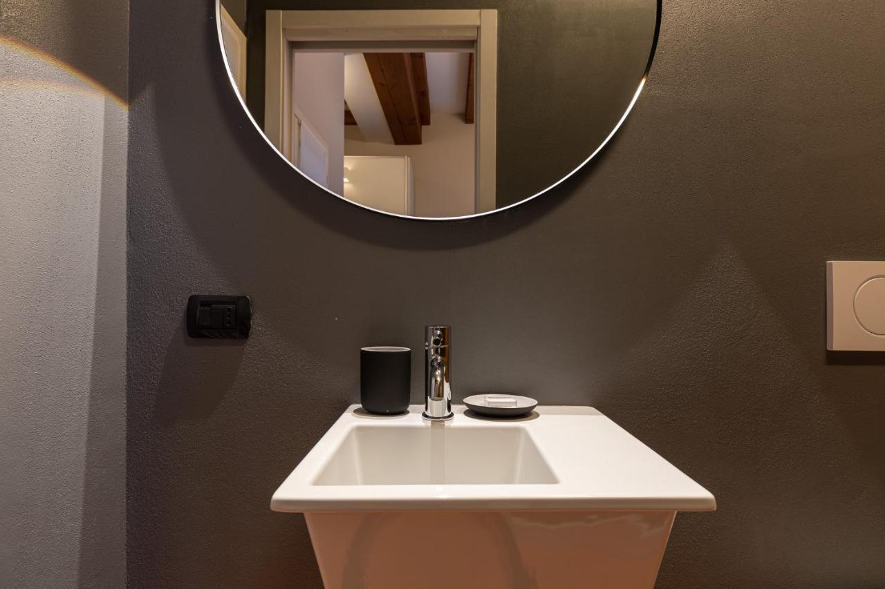 Beplace Apartments In Isola Milano Dış mekan fotoğraf